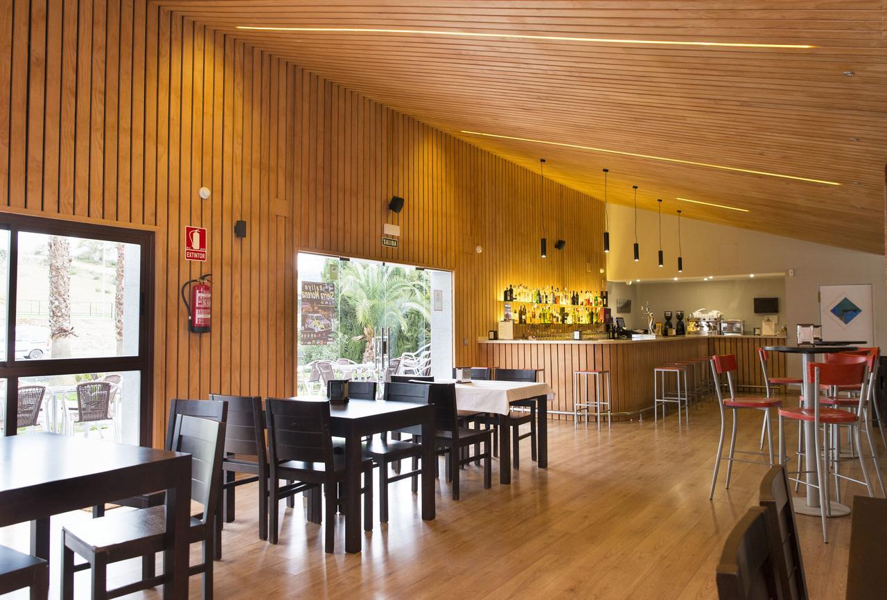 Hotel Rural Las Monteras Villanueva del Rey  Bagian luar foto